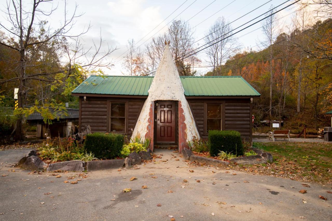 Qualla Cabins And Motel Cherokee Near Casino Whittier Luaran gambar