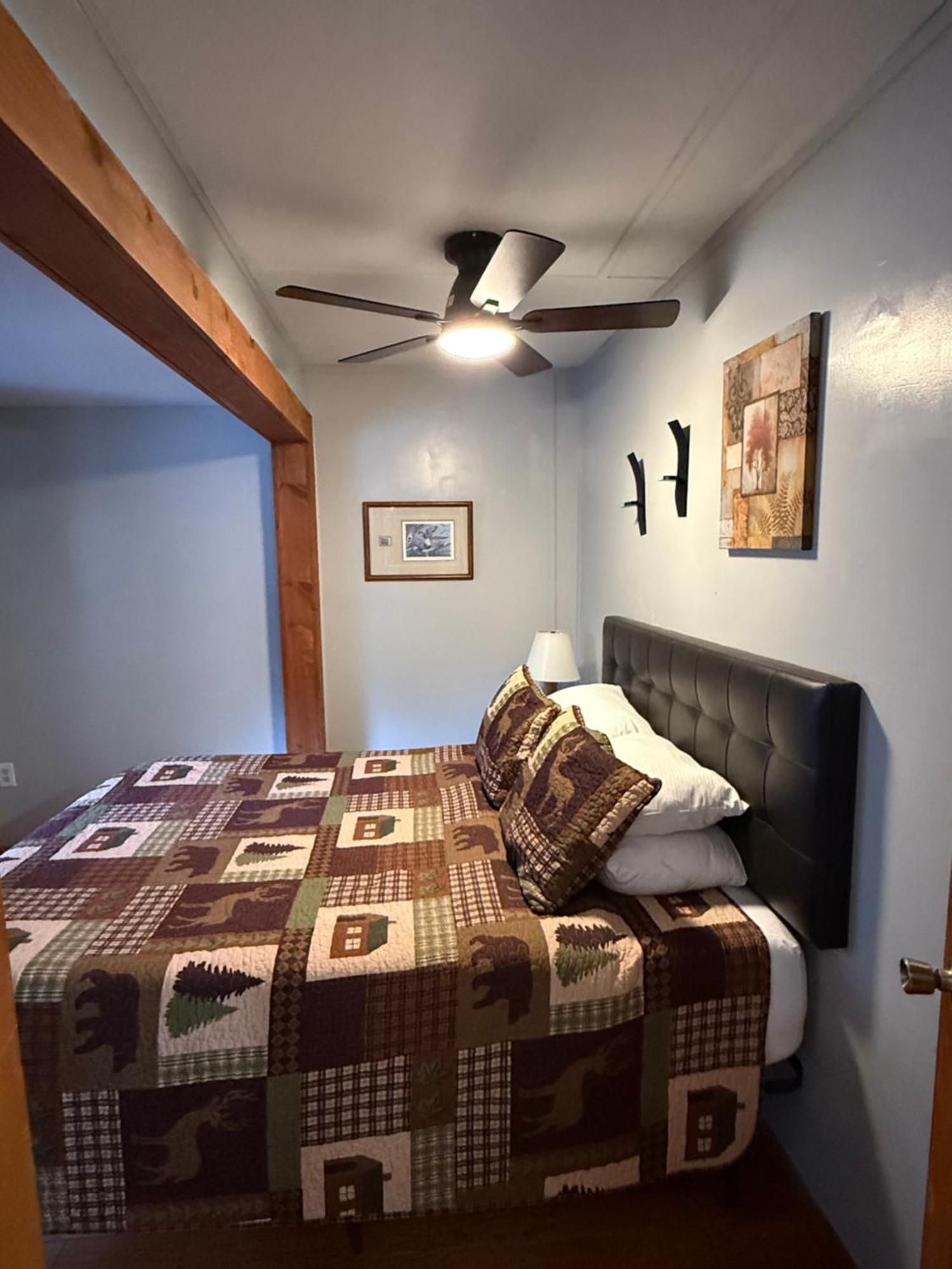 Qualla Cabins And Motel Cherokee Near Casino Whittier Luaran gambar