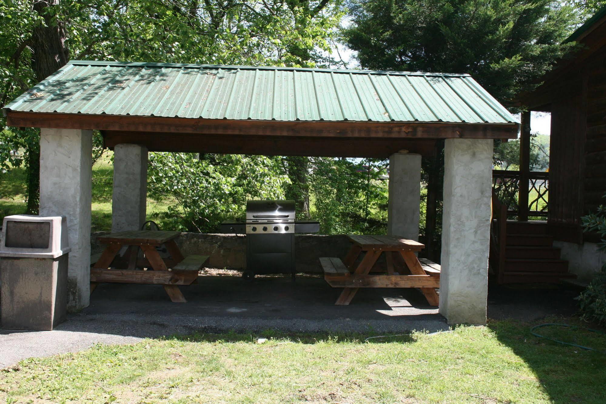 Qualla Cabins And Motel Cherokee Near Casino Whittier Luaran gambar