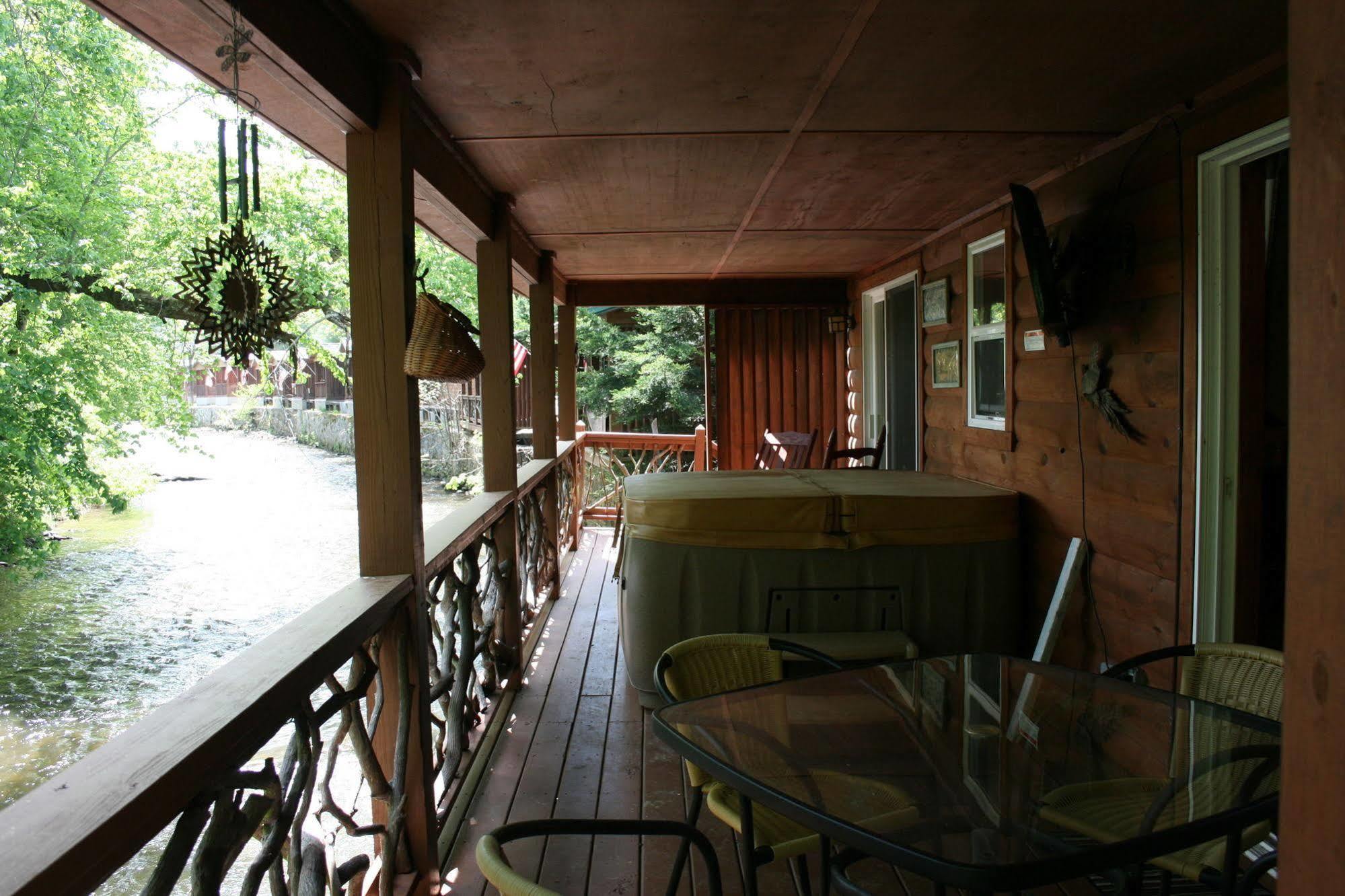 Qualla Cabins And Motel Cherokee Near Casino Whittier Luaran gambar
